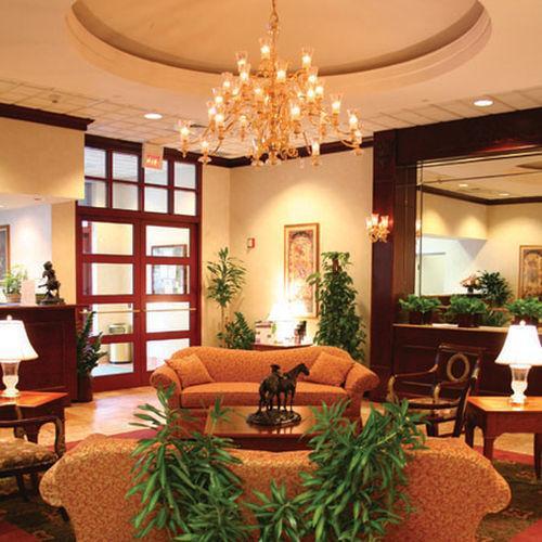 Clarion Hotel & Suites University-שיפנסבורג מראה פנימי תמונה