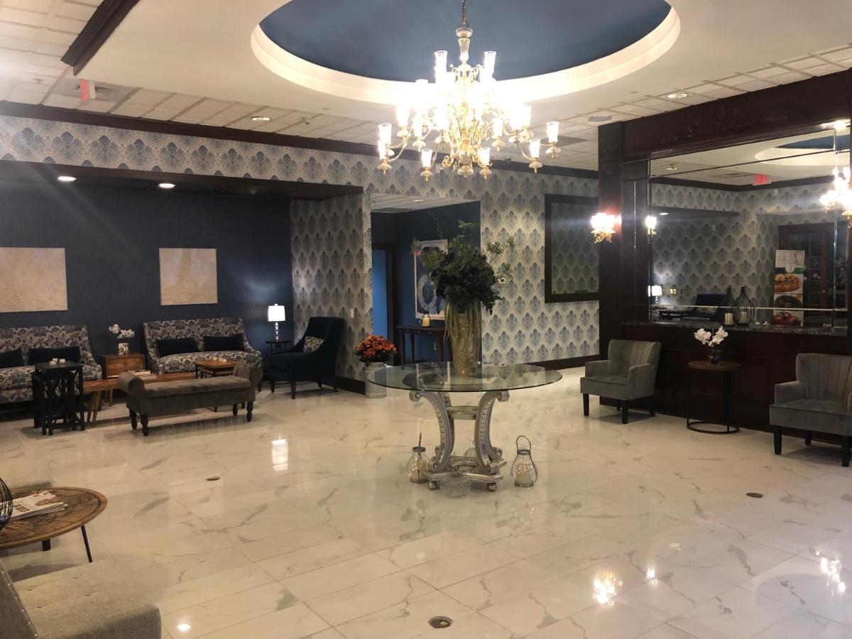 Clarion Hotel & Suites University-שיפנסבורג מראה חיצוני תמונה
